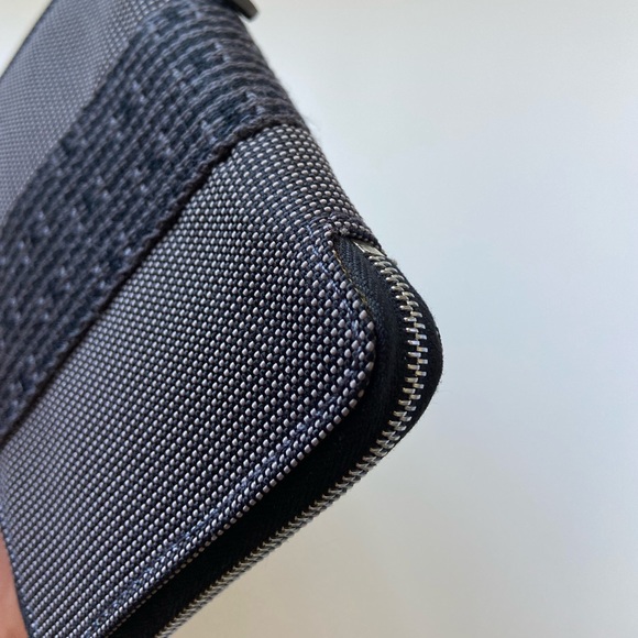 Hermes yell line wallet organizer - Picture 7 of 11